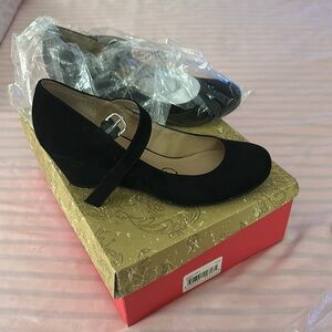 Mary jane wedges